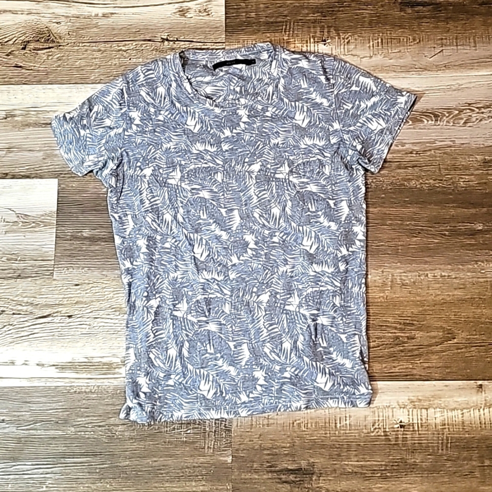 Free Gift Mens small Suit Tee Shirt floral print Bahamas shirt